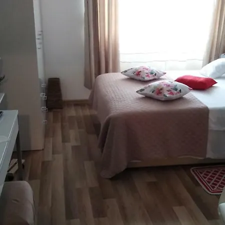 Klara Appartement *