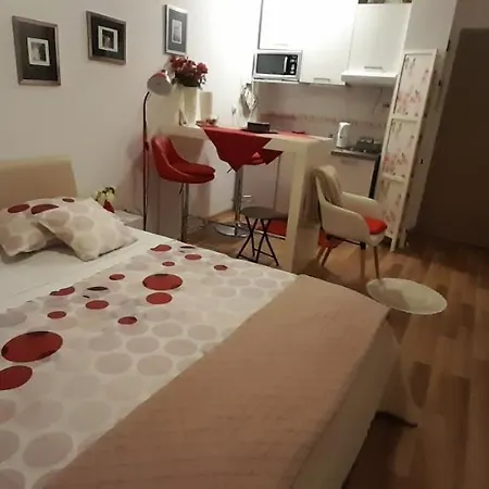 Klara Studio *