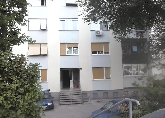 Klara Split